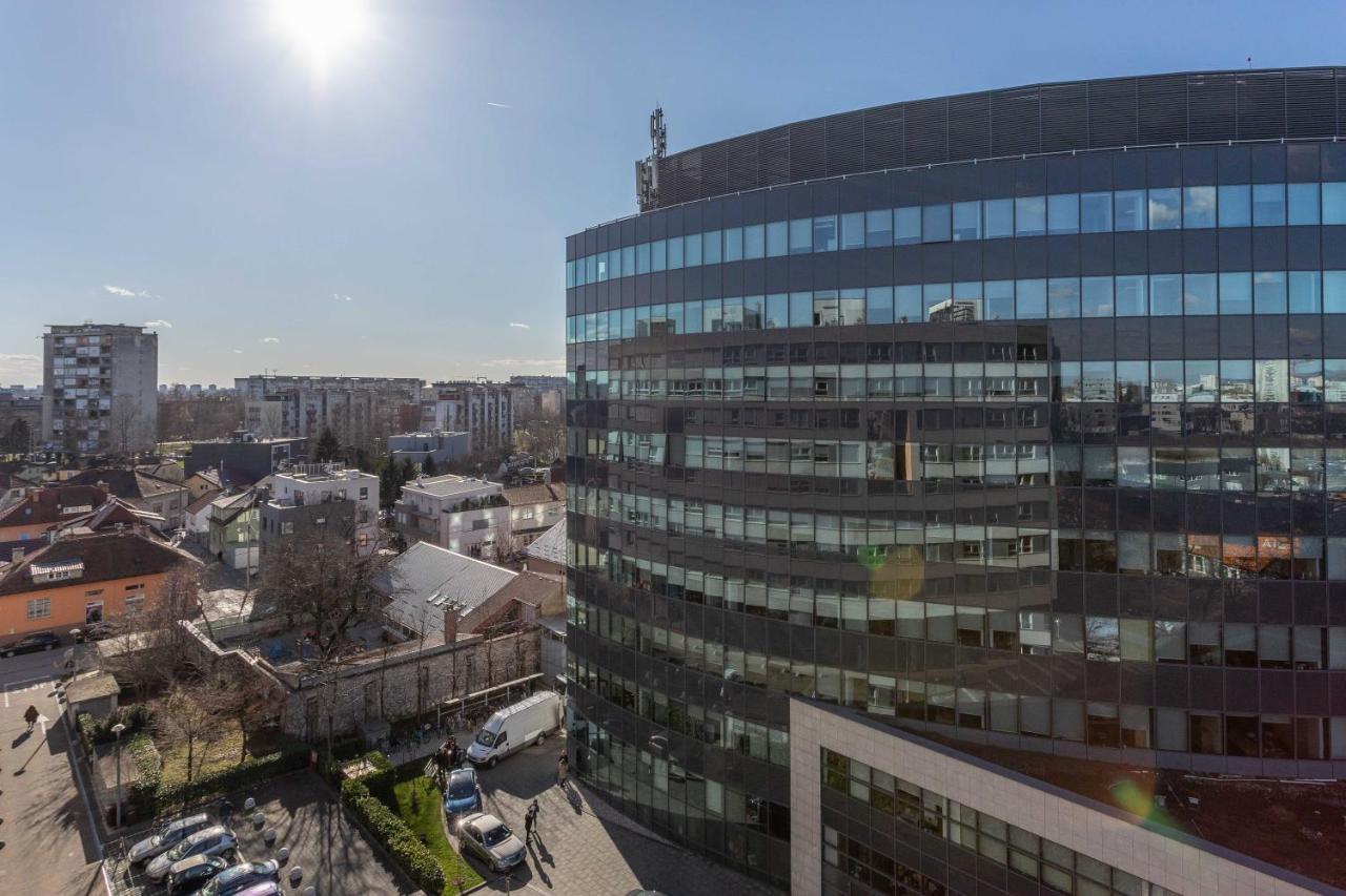 Spacious Apartment In Radnicka Business Zone - Free Parking Zagreb Exterior photo