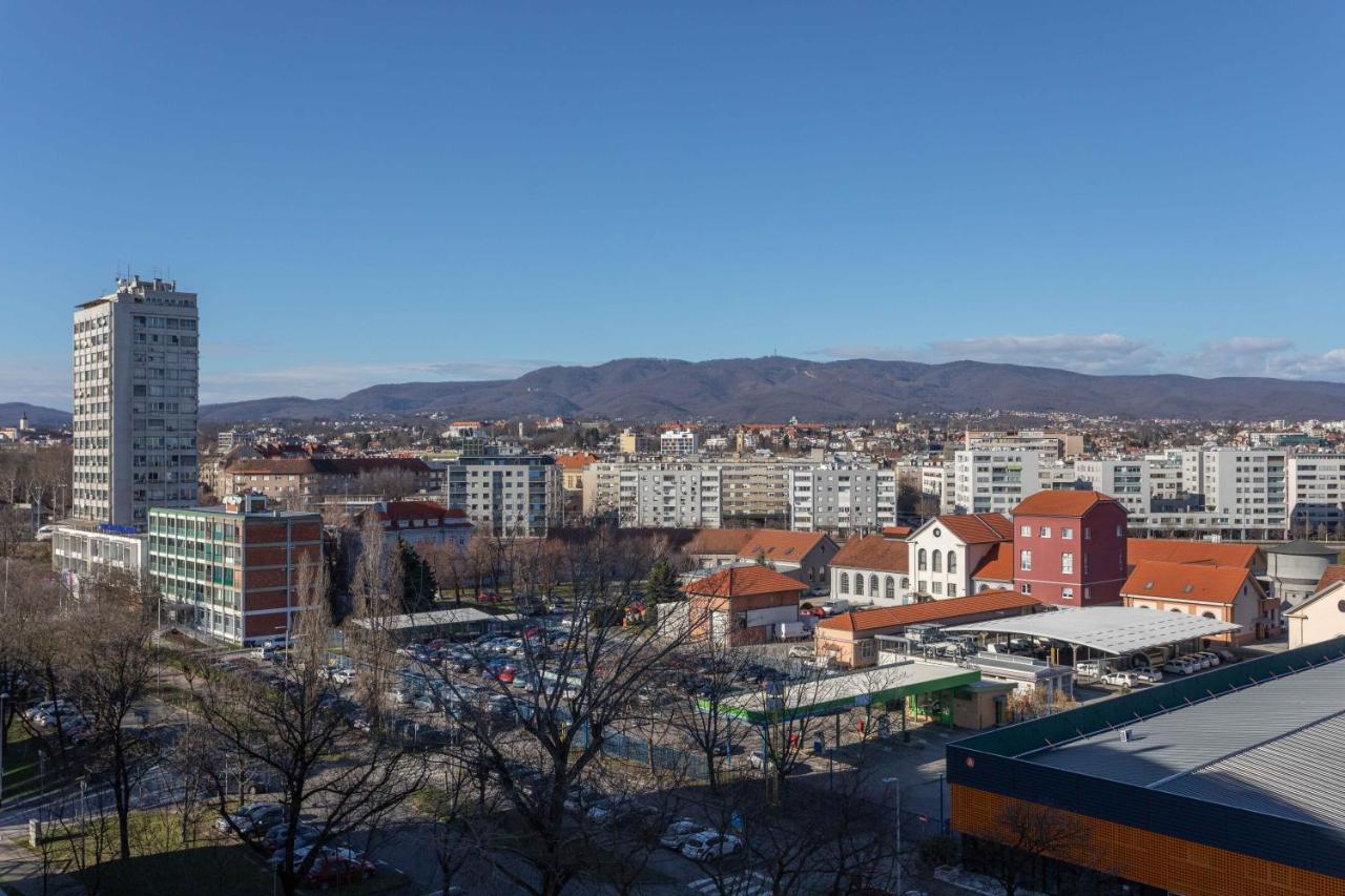 Spacious Apartment In Radnicka Business Zone - Free Parking Zagreb Exterior photo